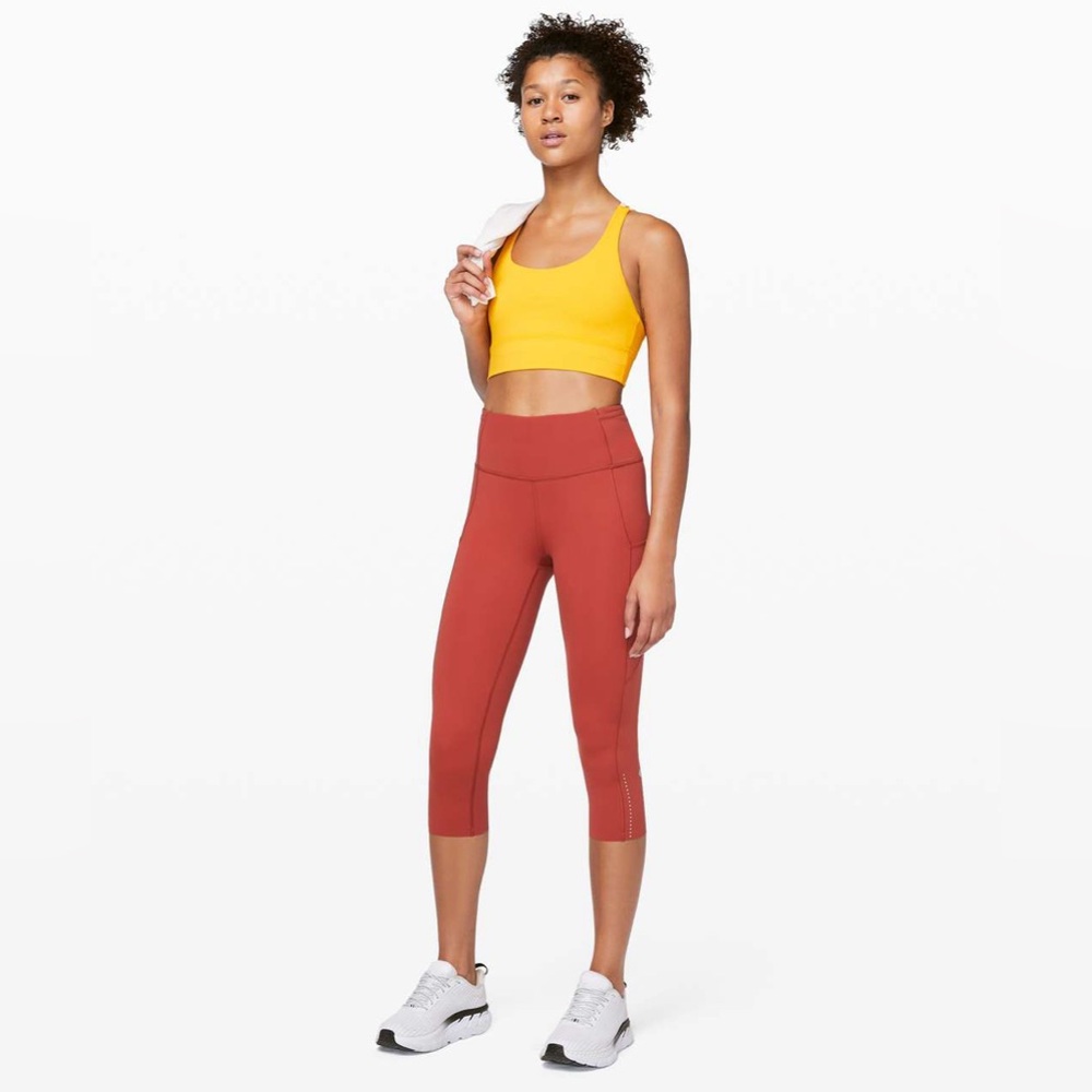Lululemon Fast and Free Crop 19” -size 6
